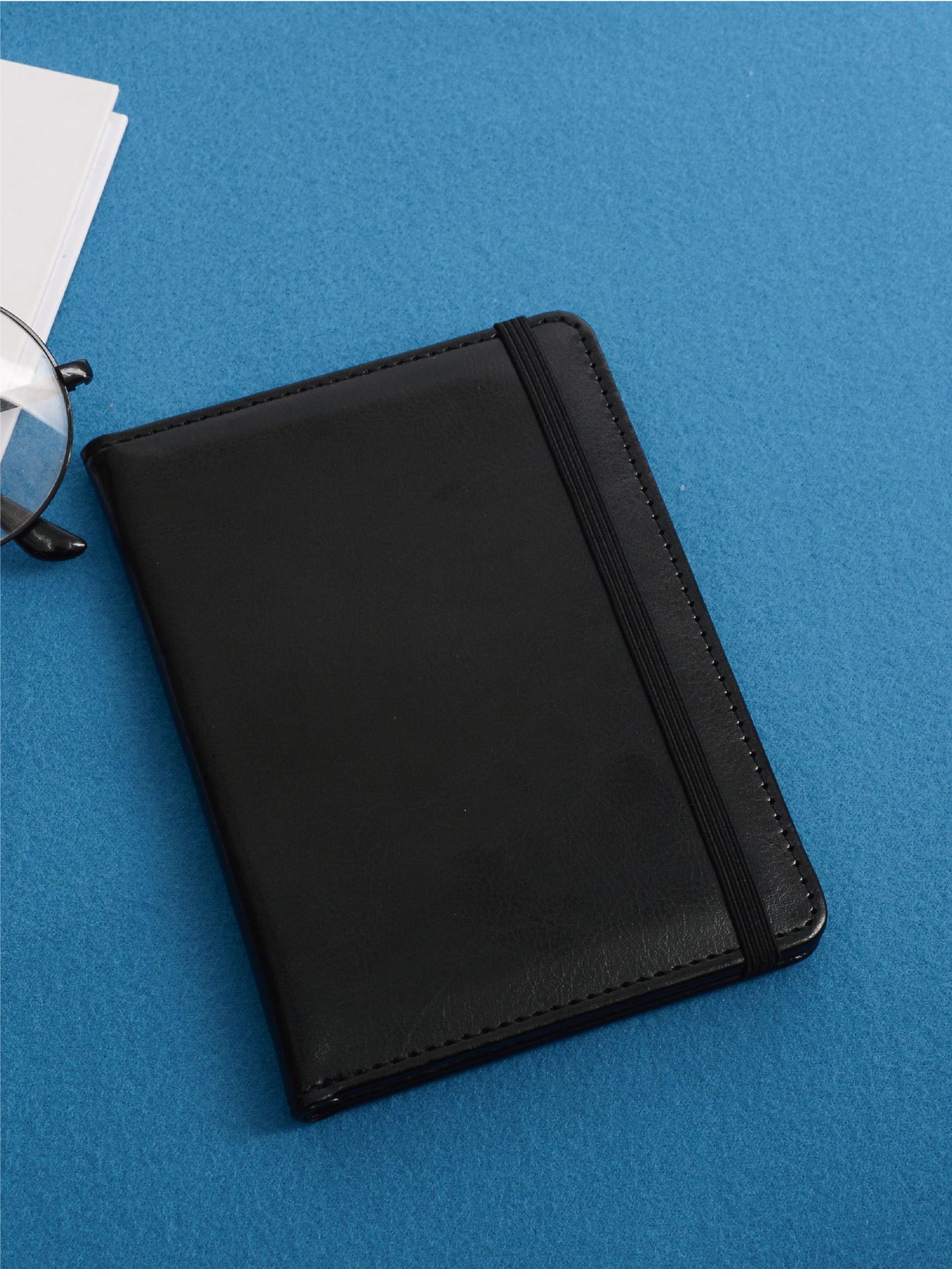 Clip de pasaporte de PU de punto caliente transfronterizo RFID paquete de tarjeta de oro rosa cubierta de visa de turista almacenamiento multicapa de alta calidad y bajo precio