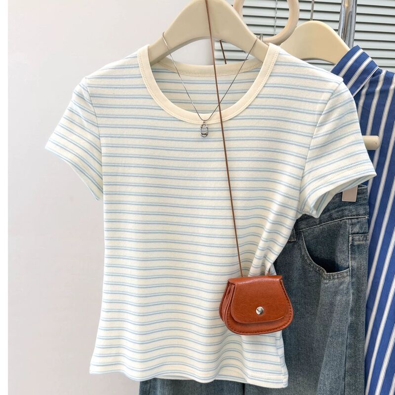 Blue and White Striped Short-Sleeve Women's T-Shirt, Summer New Style, Slim Fit, Stretchy, Round Neck, Unique and Stylish Short Top