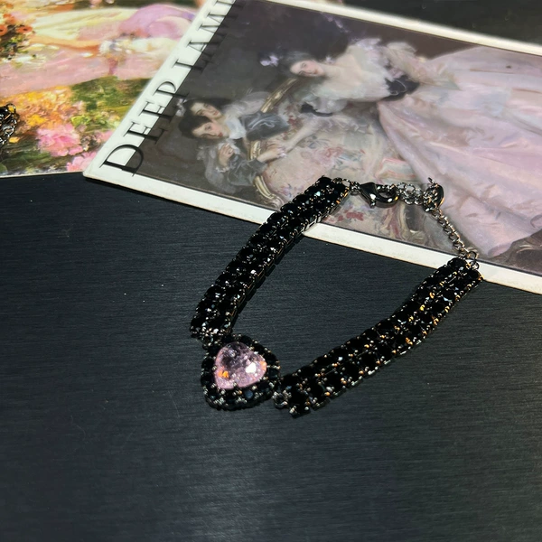 Fuchsia bracelet