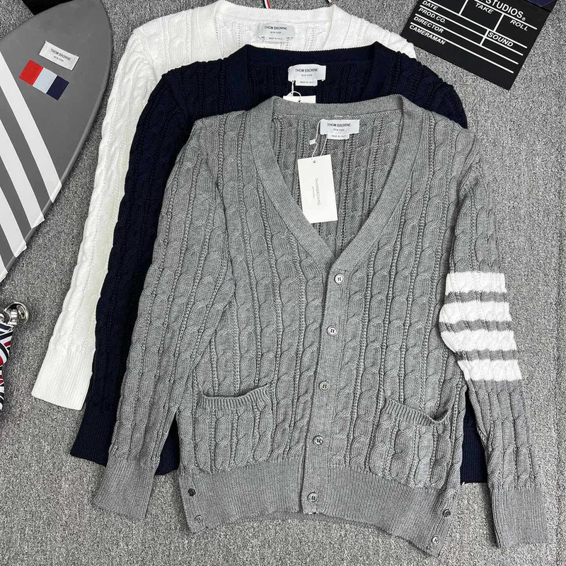 【】Factory Store High-Quality Autumn and Winter Thick Striped Four-Bar Stripe Long-Sleeve V-Neck Knitted Cardigan