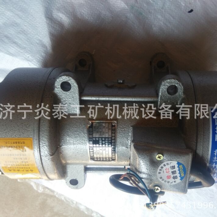 ZW型附着式平板振动器/高频桥梁盒子振动器/ZN系列插入式振动器