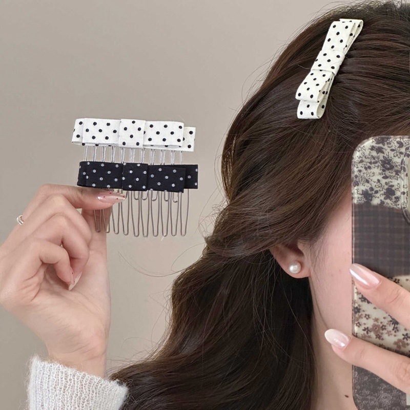 Hairgrip with bow