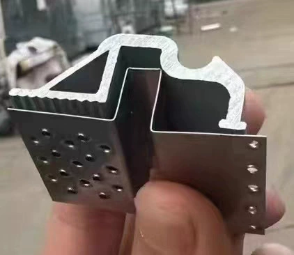 Фотоэлектрическая солярия Блок давления Panlong Блок давления Panlong с прокалывающей прокладкой Блок давления Panlong из алюминиевого сплава