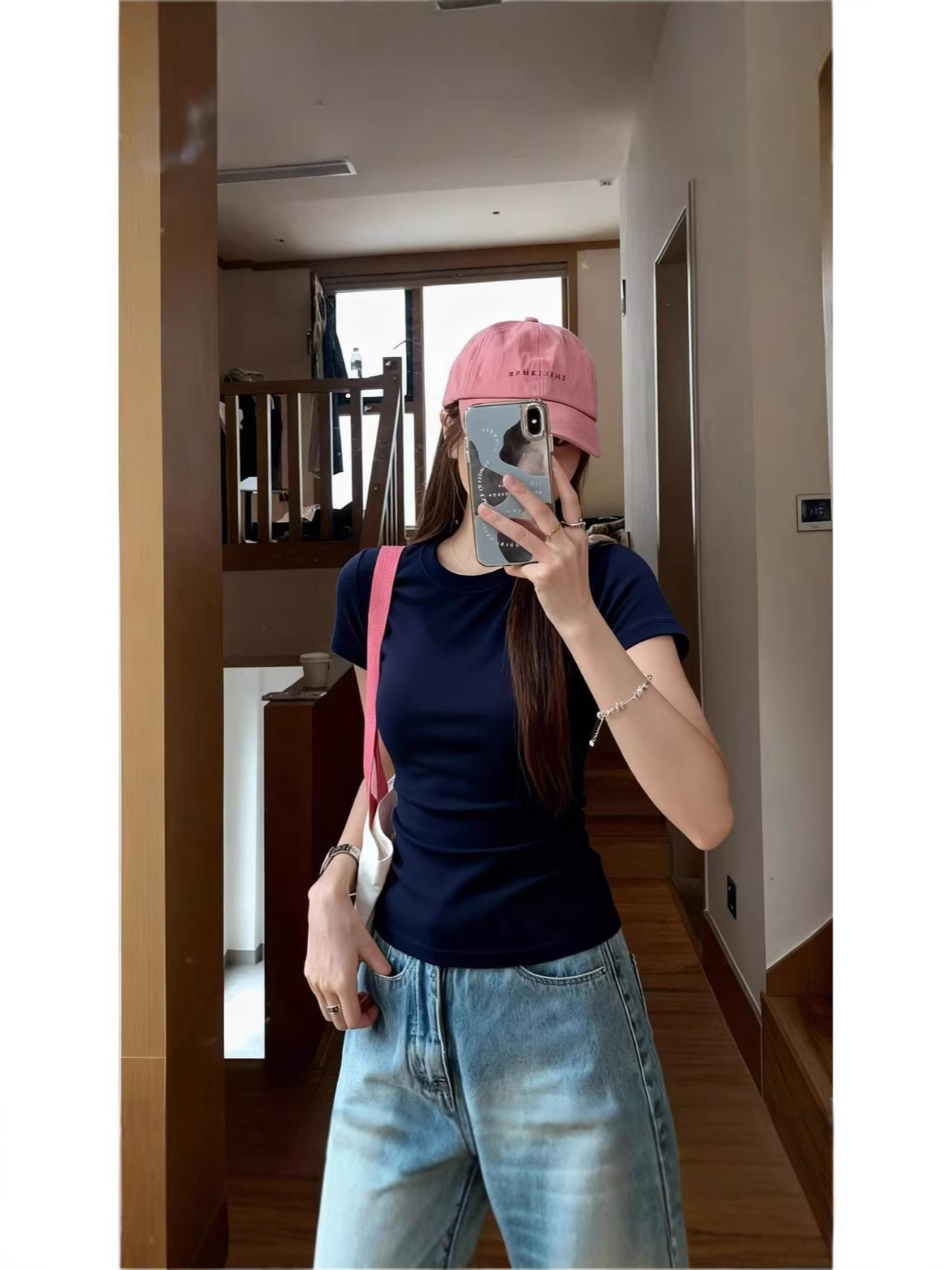 American-Style Spicy Girl Slim-Fit Short-Sleeve T-Shirt for Women, Summer 2026 New Model, Fitted Sports Style Crop Top