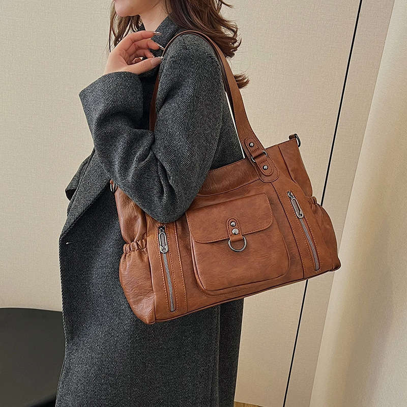 Cross-Border Tote Bag, Large Capacity Shoulder Bag for Women, Versatile, Simple, Large Handbag, Underarm Bag, Urban Commuter Handbag Cross-Border Tote Bag, Large Capacity Shoulder Bag for Women, Versatile, Simple, Large Handbag, Underarm Bag, Urban Commuter Handbag