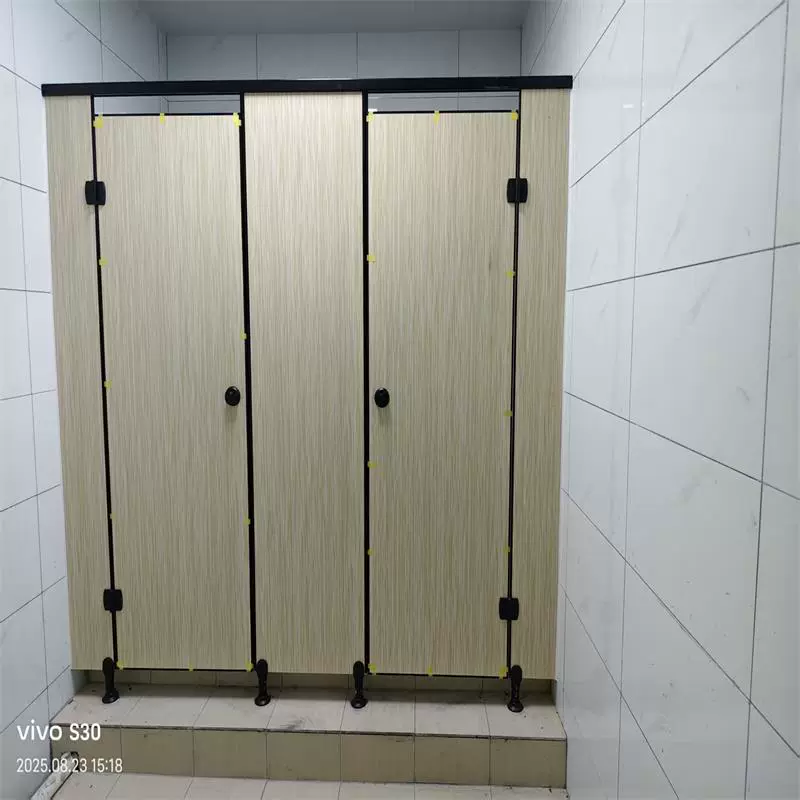 工程款公共卫生间隔断板 厕所隔断 卫生间隔断板材   森蒂
