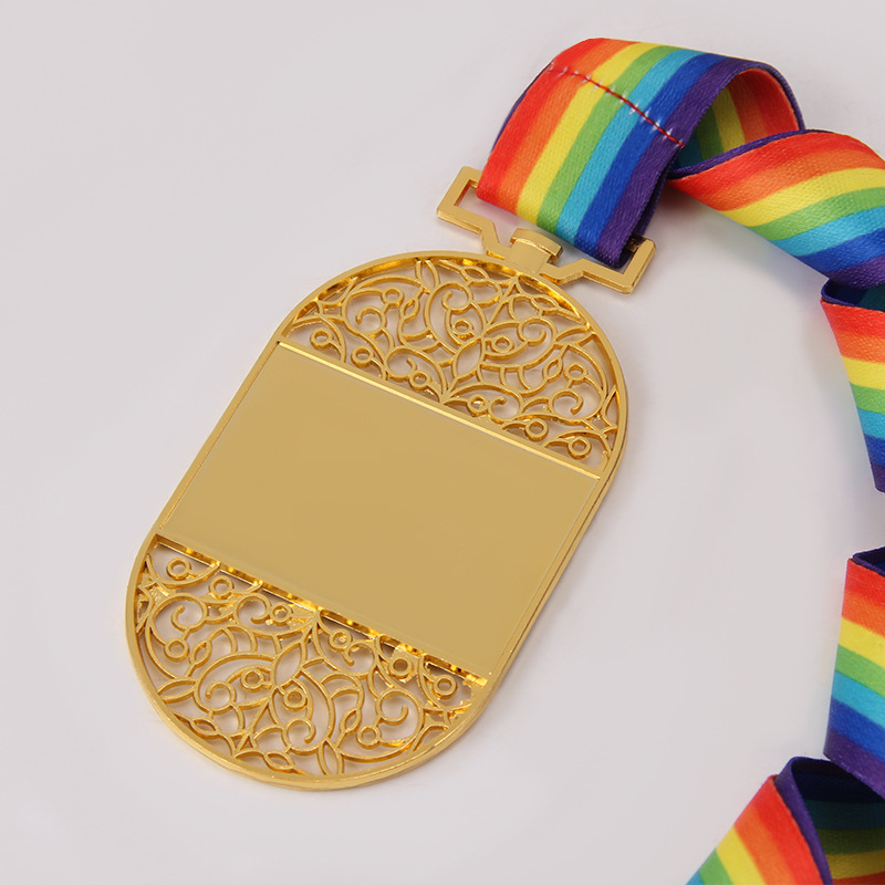 Medalla con flores talladas en relieve para eventos deportivos, placas de metal doradas, plateadas y de bronce para escuelas, medallas conmemorativas, placas de bronce metálicas.