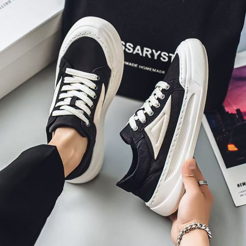 Zapatos de hombre zapatos de lona transpirables de invierno 2026 nuevos zapatos deportivos casuales de altura baja para hombres zapatos de suela suave versátiles