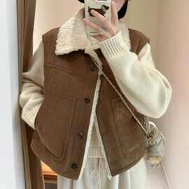 新品羊羔绒马甲女新品时尚百搭上衣秋冬新款宽松休闲外穿短外套