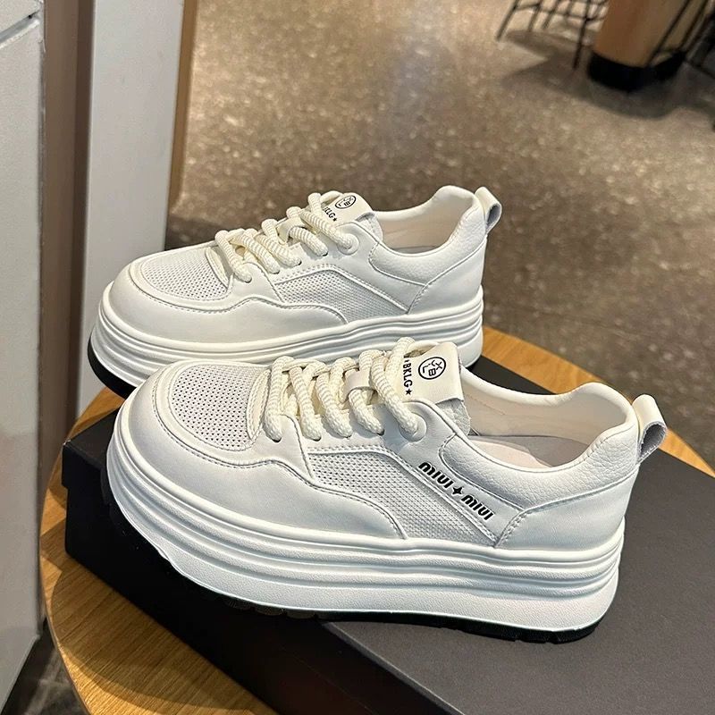 Origen Fabricante Small White Shoes Women 2025 Spring Nuevos productos Versión coreana de punta redonda moda plataforma plataforma zapatos casuales zapatillas de deporte