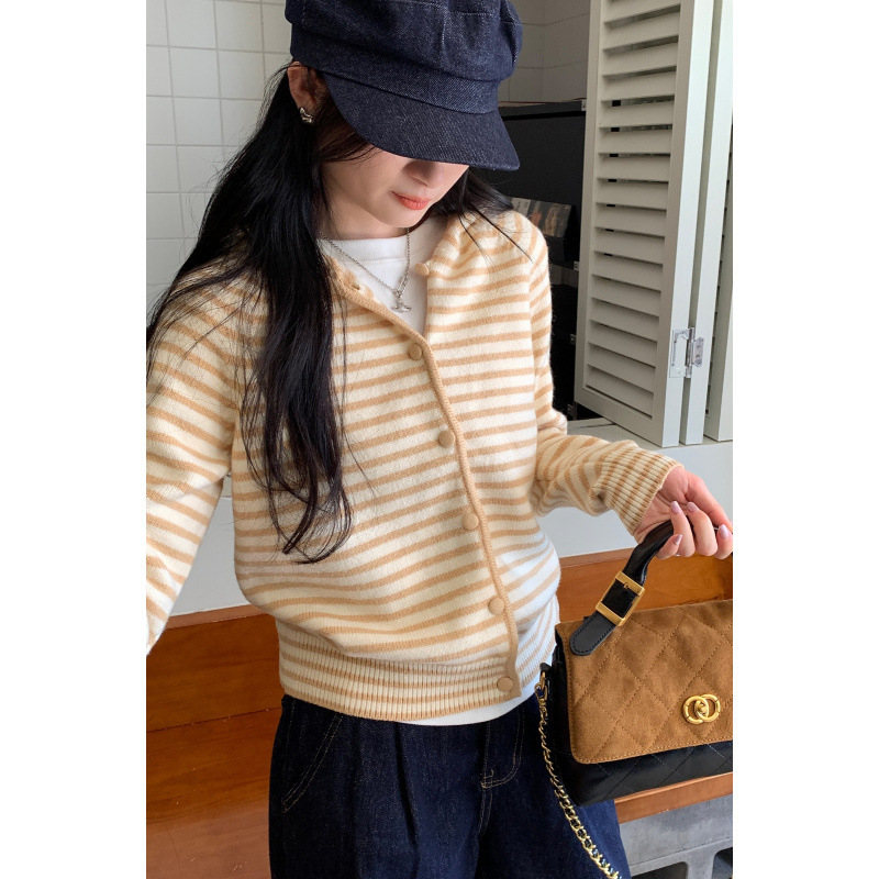 Autumn and Winter Hot-Selling Lazy High-End Striped Hooded Sweater Cardigan Jacket for Women Autumn and Winter Elegant New Style Knitted Sweater