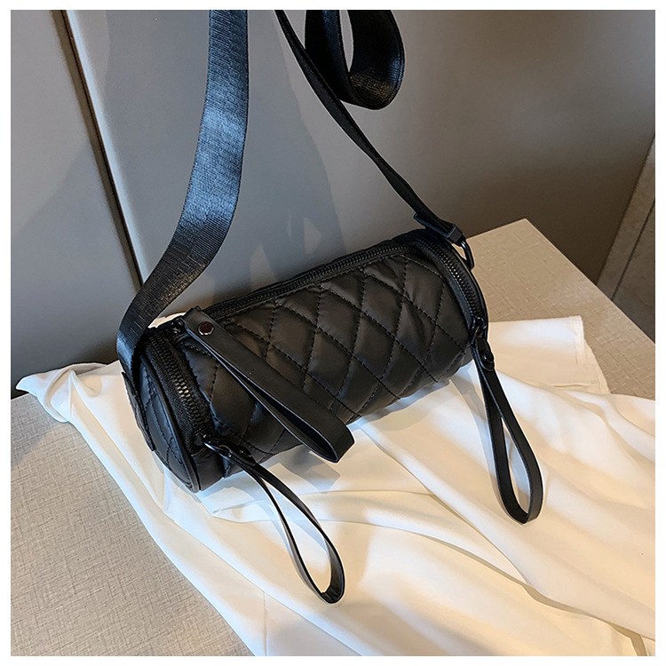 Borsa a tracolla donna cilindrica trapuntata borsetta_voghion.com
