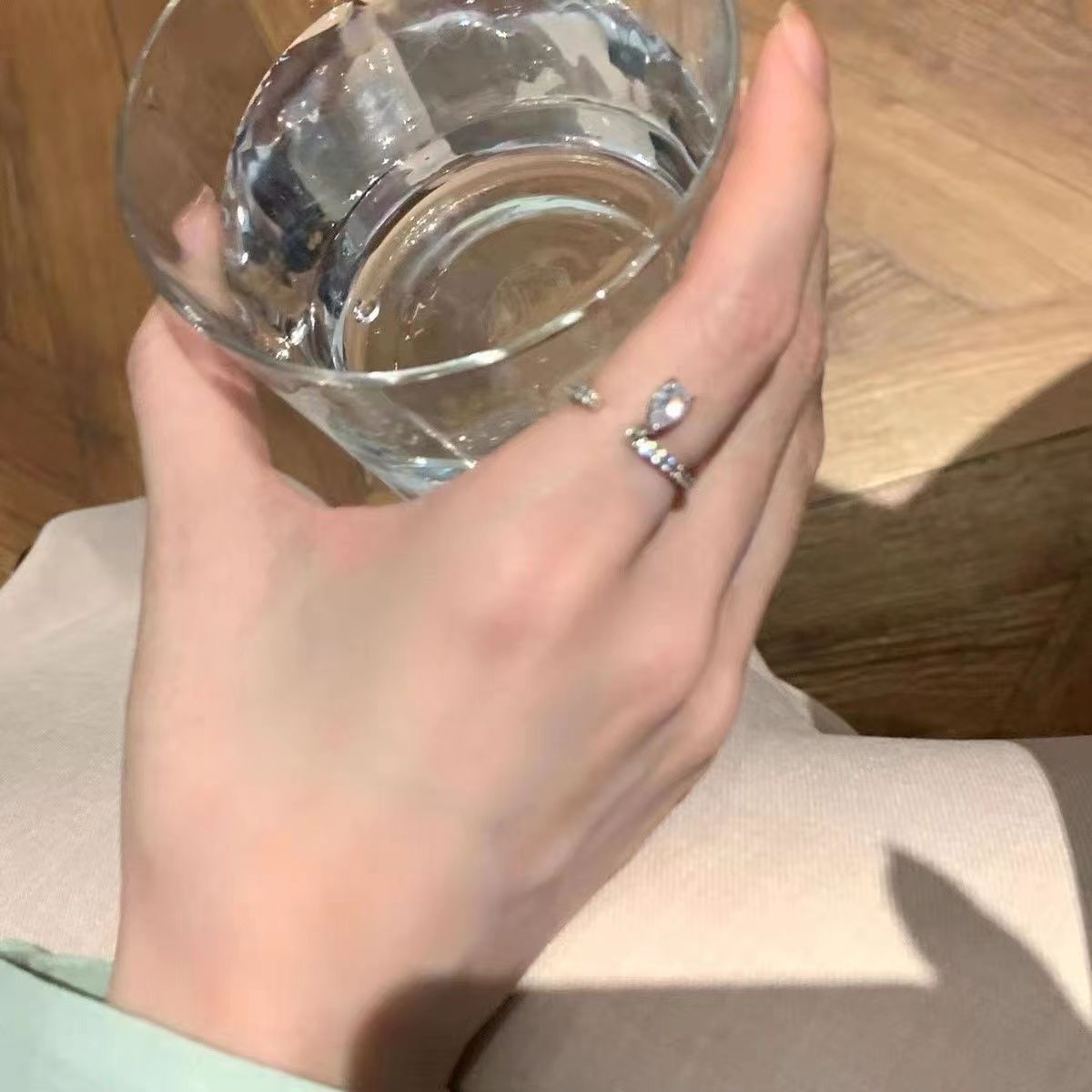 Designer ring waterdruppel verstelbare open ring voor dames_voghion.com