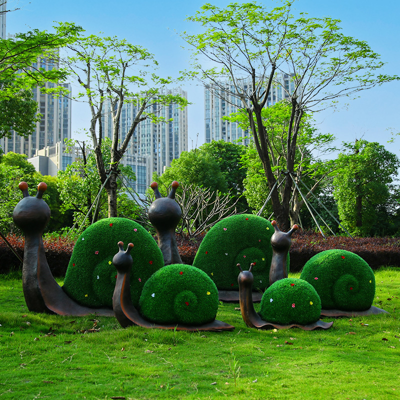户外玻璃钢仿真草皮蜗牛雕塑昆虫美陈摆件园林景观小区绿化装饰品