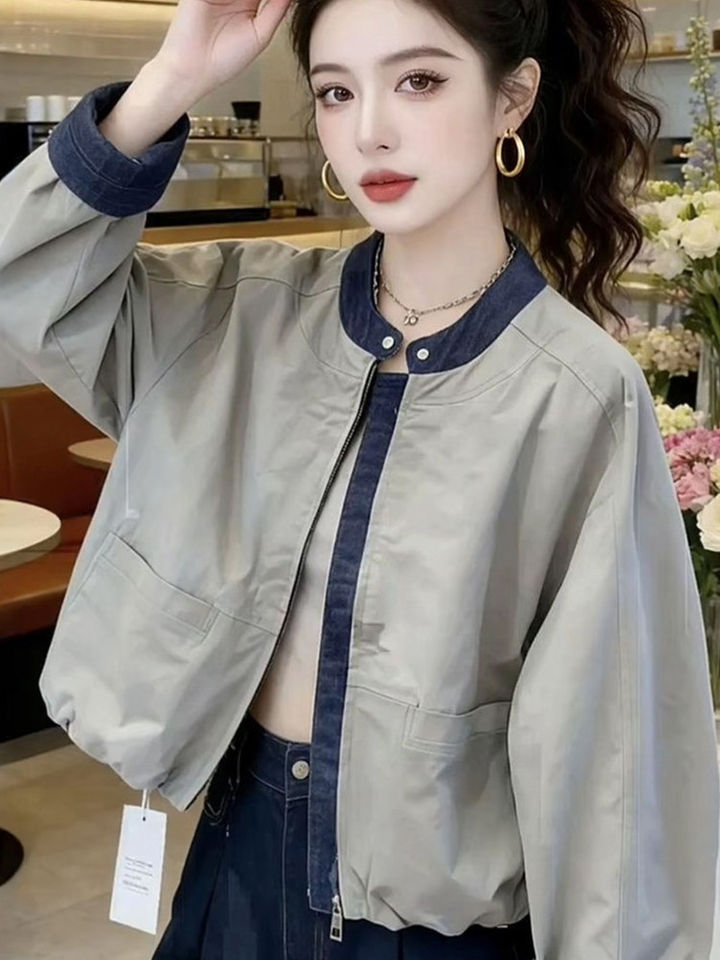 Áo khoác ngắn denim phối màu dáng rộng cổ đứng dài tay nữ — màu xám chi tiết 1