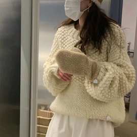 韩代奶白色纯手工编织粗棒针毛衣女2024新款羊毛慵懒套头针织衫99