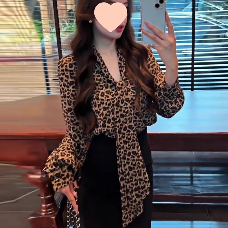 French Retro Leopard Print Tie-Neck Shirt, New Popular Style Women's Shirt, Loose Top, Leopard Print Chiffon Shirt for Women