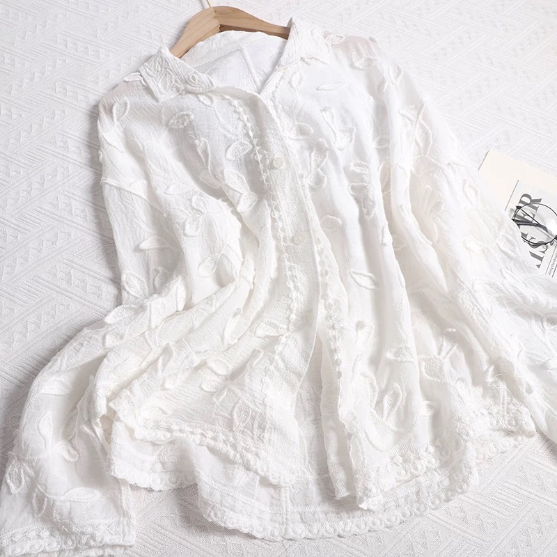 French-style Romantic And Exquisite Three-dimensional Jacquard Collared Shirt For Women, 2025 Spring New Loose Vintage_ecoleips.com