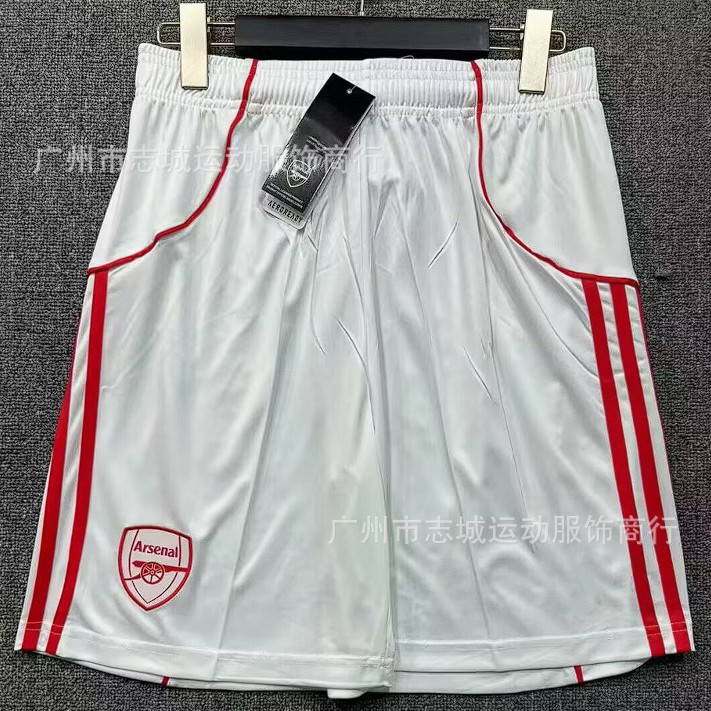 2526 nuevos uniformes de fútbol del club Chelsea Arsenal, uniformes de fútbol del Paris AC Barcelona con pantalones cortos a juego