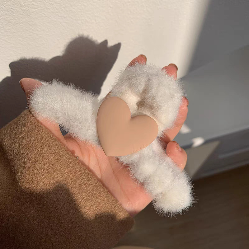 36#Off-white plush heart about 12cm