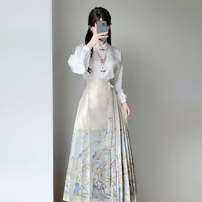 New Chinese-Style Brocade Horse-Face Skirt Set for Women, Spring Daily National Style Ming Dynasty Hanfu 2025 New White