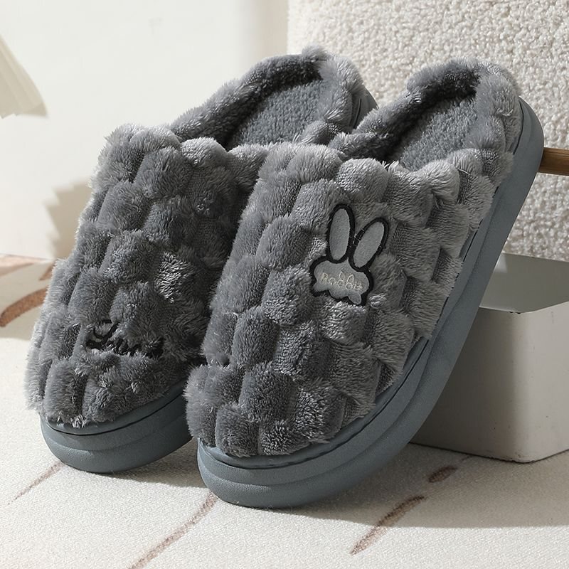 Men's winter cotton slippers, fleece-lined and thickened for indoor use, non-slip, comfortable, and warm, suitable for couples, and designed for both men and women