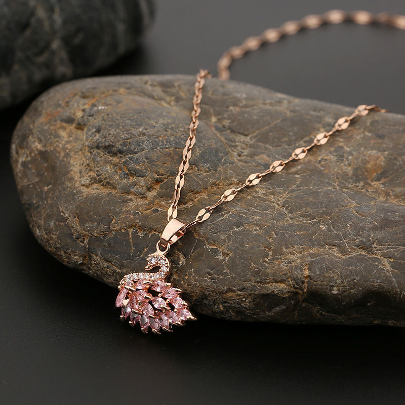 Fashionable swan with zircon