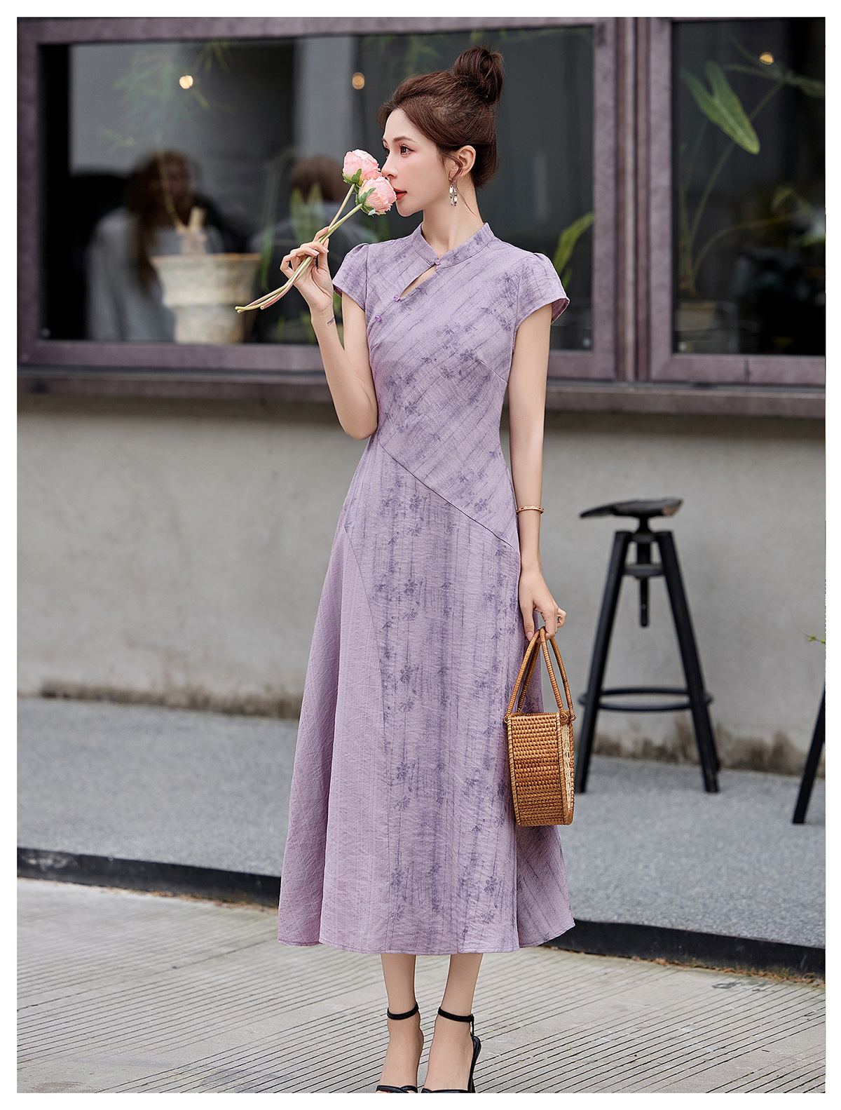 Đầm maxi cổ đứng tay ngắn dáng suông thắt eo phong cách Trung Hoa hiện đại — màu tím chi tiết 10