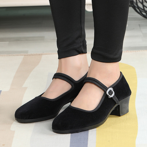 Ethnic Yangko dance black-heeled cloth shoes for women, Jiaozhou Tibetan Northeastern folk high-heeled dance shoes, special dance shoes for grade examination