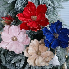 国境を越えたクリスマスベルベット金辺クリスマス花クリスマスツリー装飾ホテルシーン配置花輪装飾花