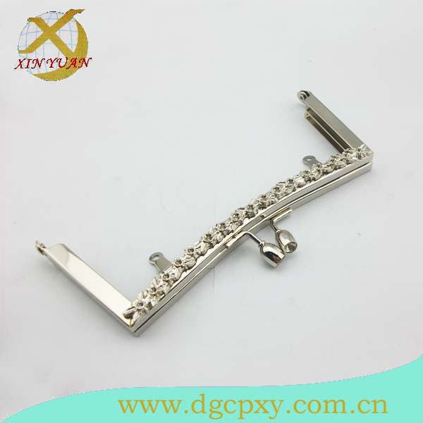 供应票包铁夹,夹框包,铁皮夹  ，手袋五金夹