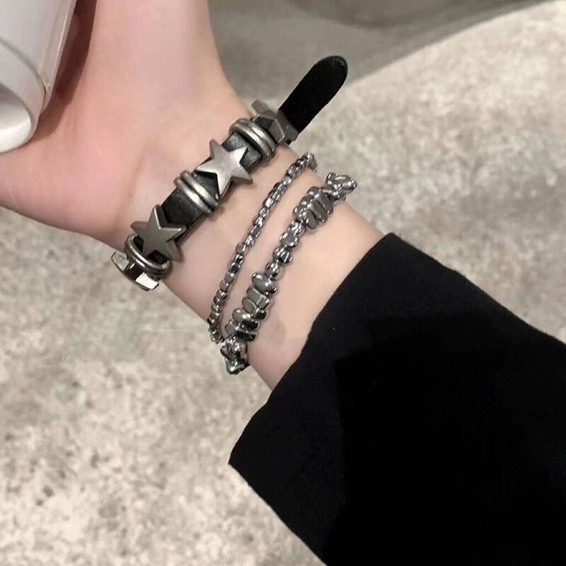 Diablo Punk Y2K Five-pointed Star Leather Strap Bracelet Women's Ins European and American Spice Girls Stacked Style Hip Hop Bracelet Accessories