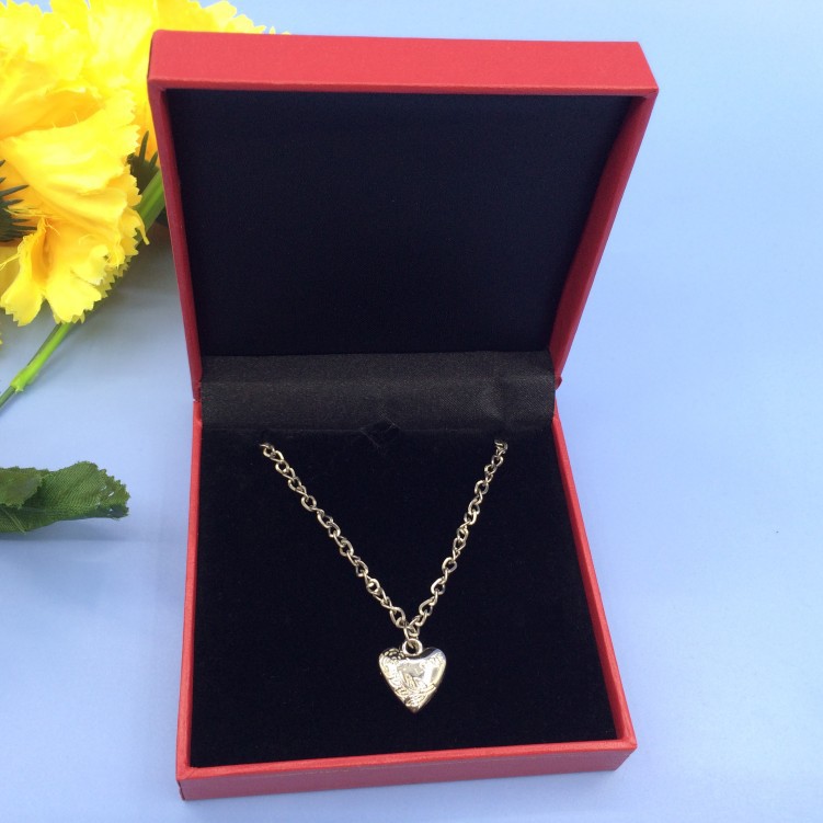 东莞首饰盒厂家长期供应吊坠包装盒各类珠宝饰品盒子可印logo时尚