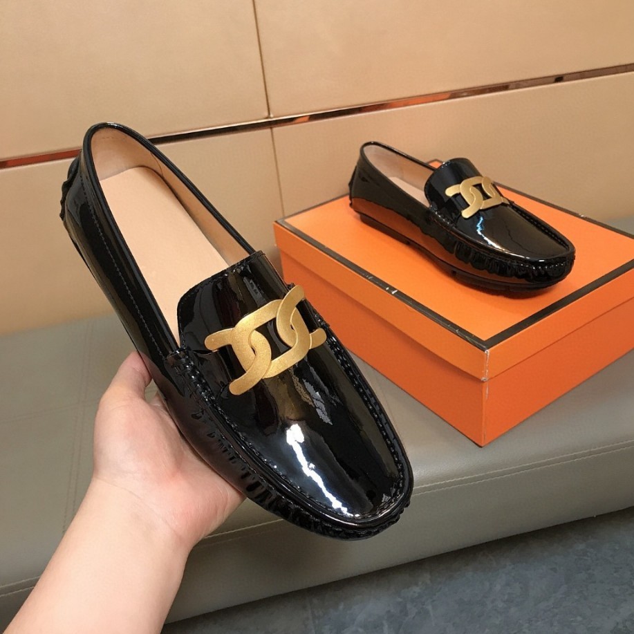 Europäische Damen-Loafer, flache Sohle, flacher Schaft, runde Zehenpartie, Luxusmarke für jeden Tag, Lackleder mit Schnalle_voghion.com