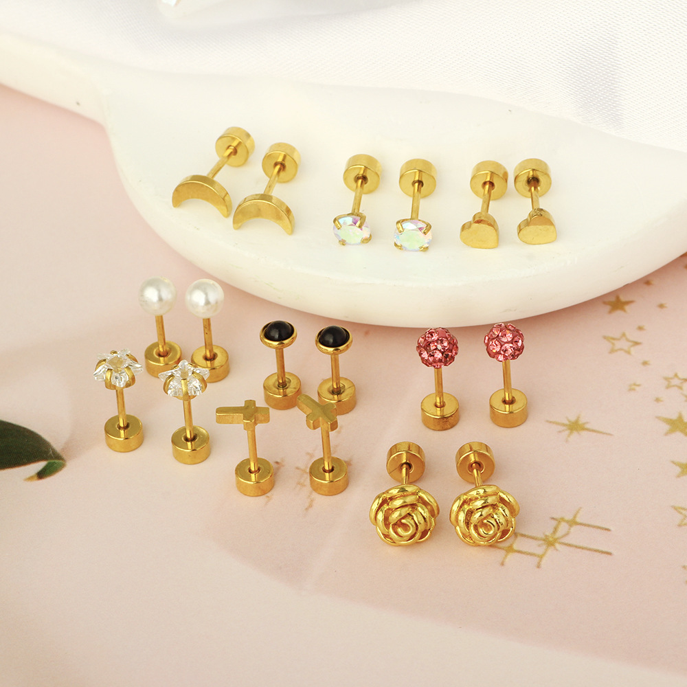 Pointed titanium steel lip stud product view