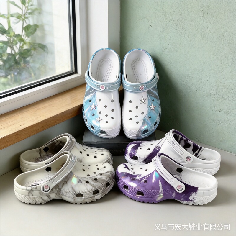 Cross Clogs for Men and Women, Trendy Marble Pattern Color-Blocked Celebrity Sandals, Beach Non-Slip Slippers Wholesale