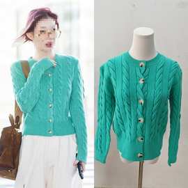 长期现货2025秋冬李彩领同款绿色圆领麻花针织衫修身显瘦开衫毛衣