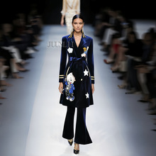 2024新欧洲站秋冬款丝绒西装套装时尚显瘦贴花西服长裤两件套潮女