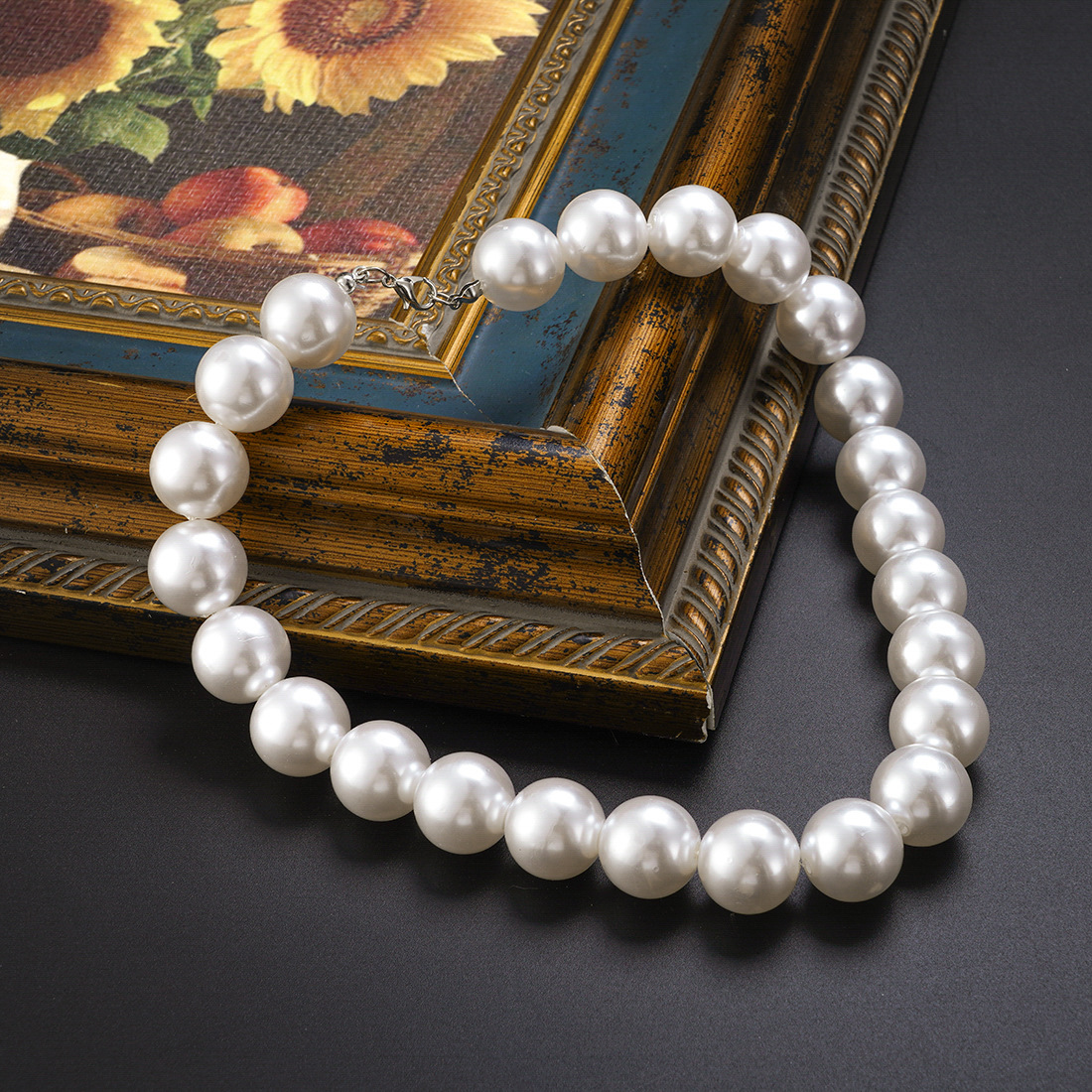retro brand necklace from pearl