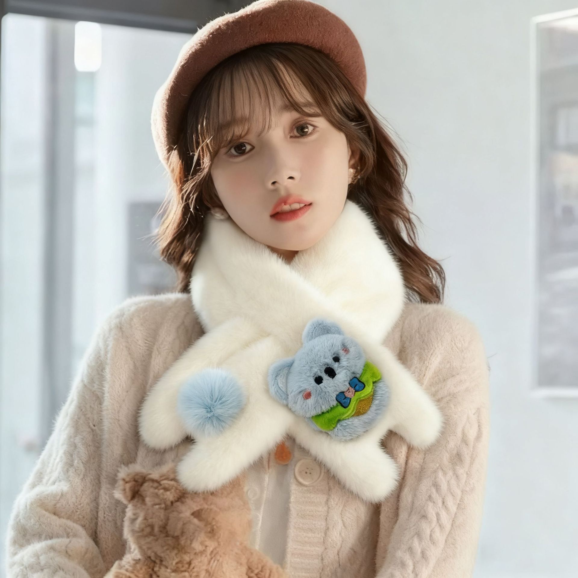 성인 네발 달린 코알라 - 흰색