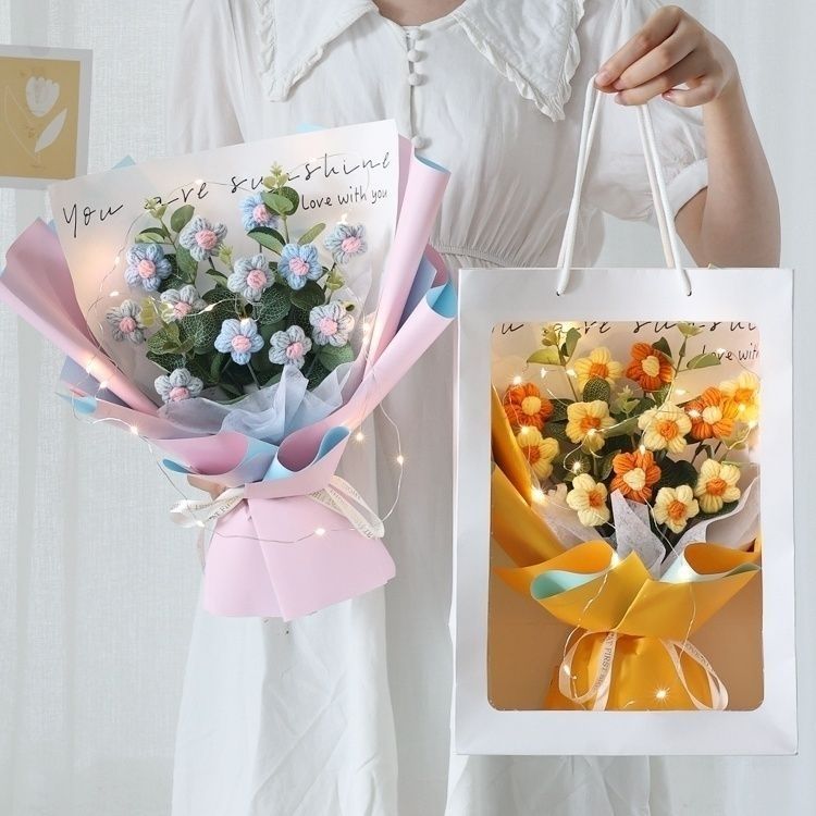 Creative handmade knitted wool Tanabata Valentine's Day confession eternal bouquet finished girlfriend girlfriends birthday gift