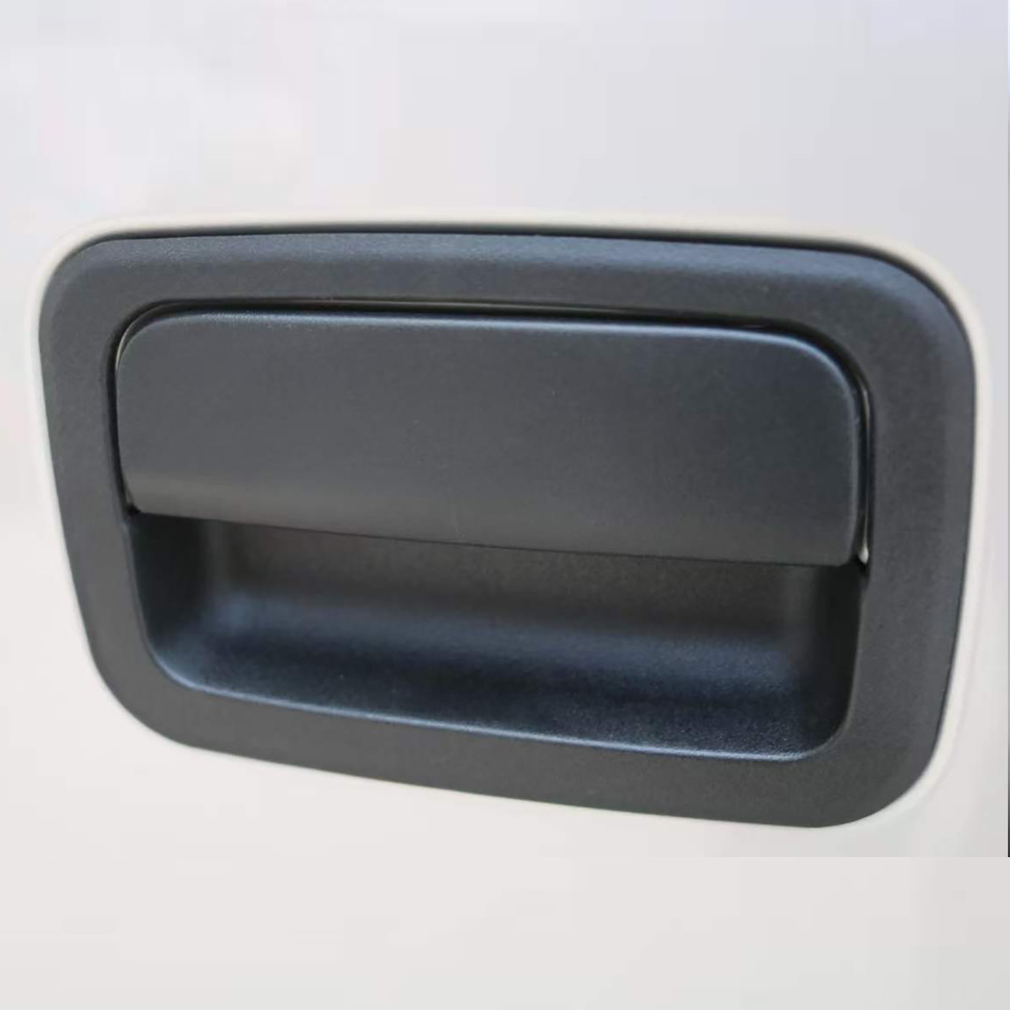 Suitable for 19-26 Jimny models, tailgate handle cover exterior modification black warrior decorative piece for JB74/75