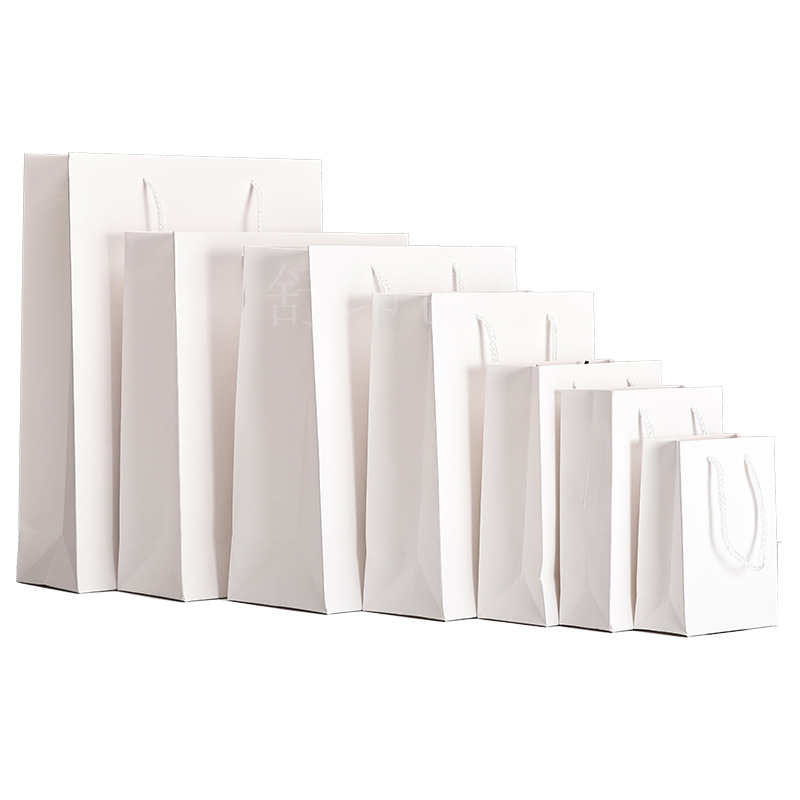 Bolsa de papel de cartón blanco engrosada y respetuosa con el medio ambiente portátil, pastel de luna de té, bolsa de embalaje de regalo de alta gama, bolsa de regalo de ropa, venta al por mayor transfronteriza