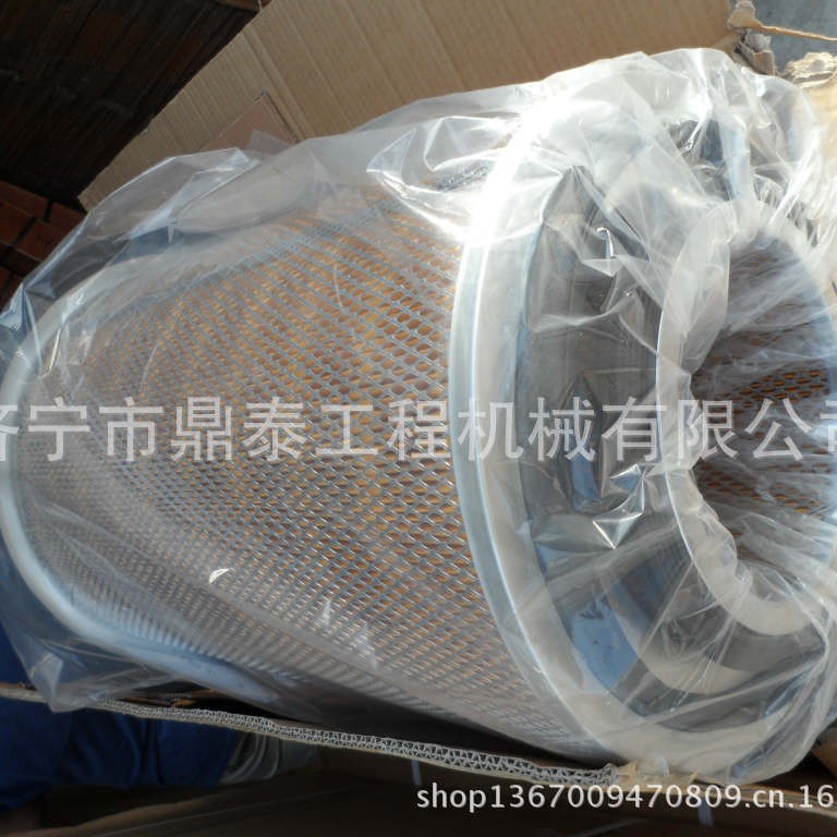 山推推土机配件 山推SD22推土机 空滤 6128-81-7412