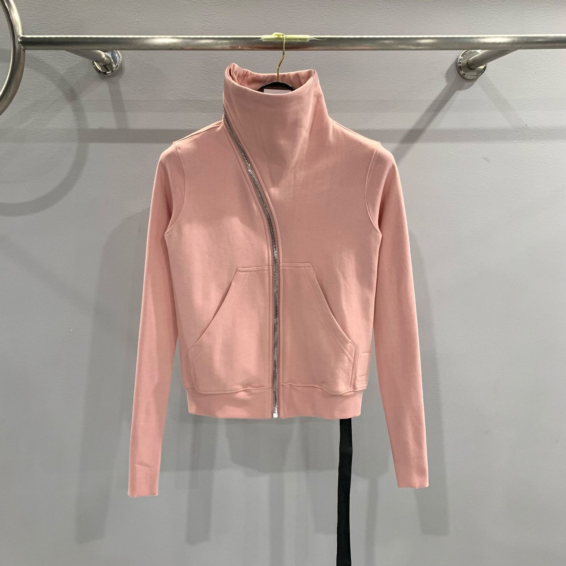 SUBHUMAN Chaqueta de sudadera cepillada de algodón con cuello alto y cremallera diagonal con cinta de línea secundaria de estilo oscuro para mujer