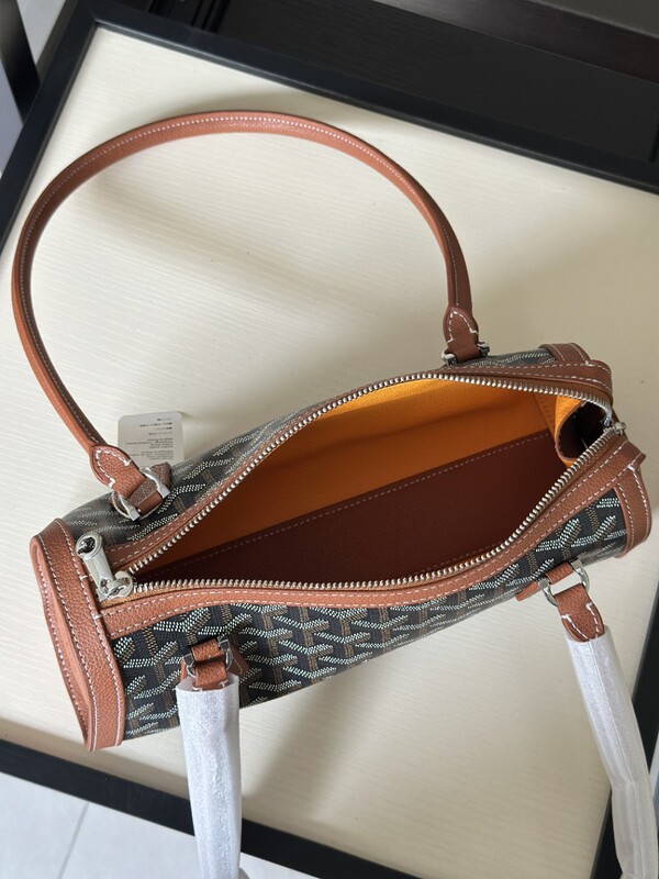 2026 Dogtooth Baguette Bag Correct Version Cowhide Striped Print Letter Women's Shoulder Bag Dogtooth Baguette Bag 2026 Dogtooth Baguette Bag Correct Version Cowhide Striped Print Letter Women's Shoulder Bag Dogtooth Baguette Bag