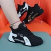 Чёрный