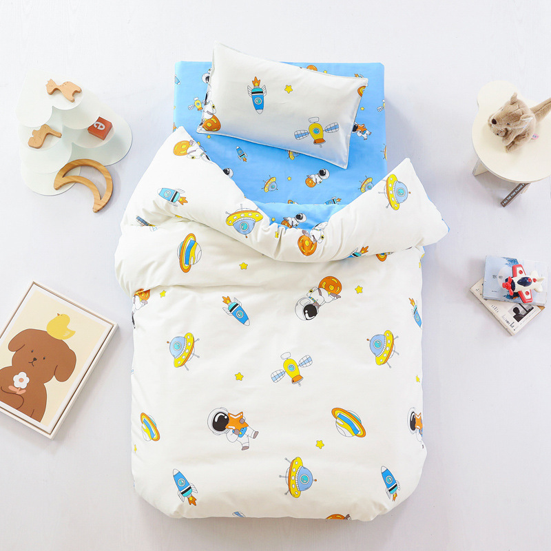 Jardín de infantes colcha de tres piezas para jardín especial de seis piezas siesta de siete piezas colcha de algodón para estudiantes de primaria