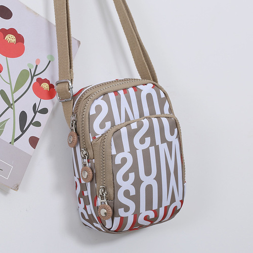 2024 new mobile phone bag, fashionable and versatile one-shoulder crossbody bag for women, lightweight small bag, mini coin purse, clutch bag