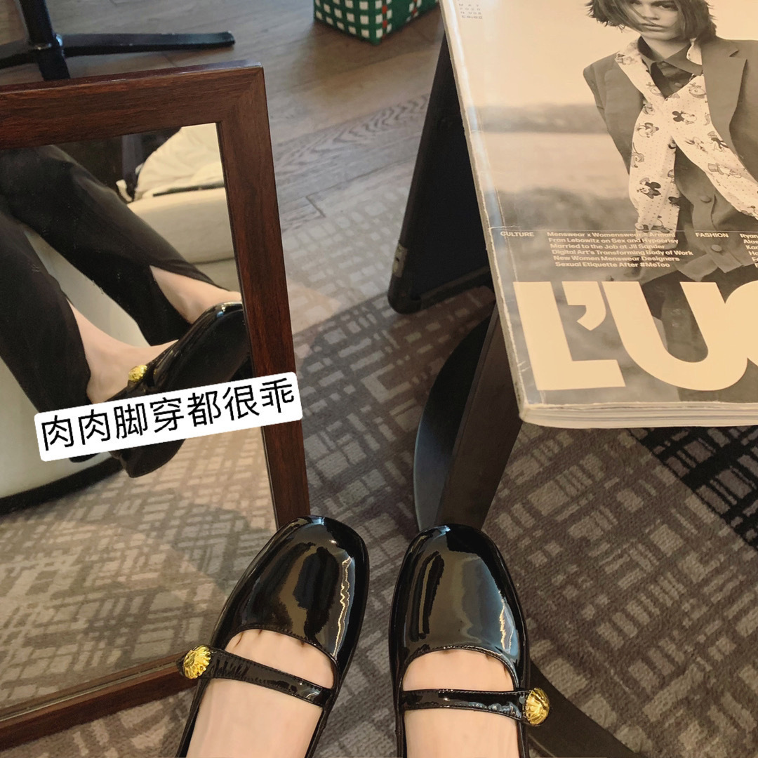 73d2712agy1gz9f5rawuyj20u00u0d